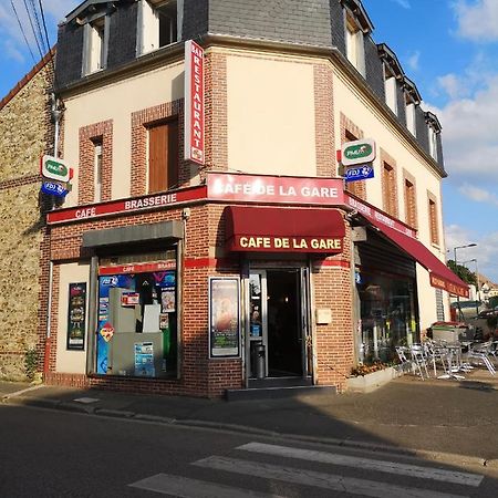 Cafe De La Gare Hotell Bessancourt Eksteriør bilde