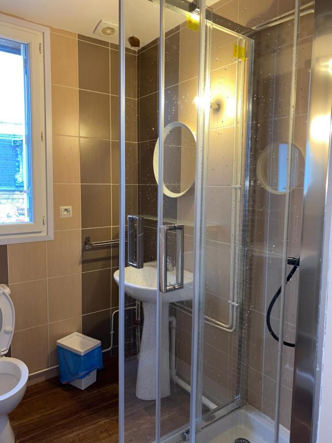 Cafe De La Gare Hotell Bessancourt Eksteriør bilde